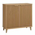 Aparador de madera de roble con puertas